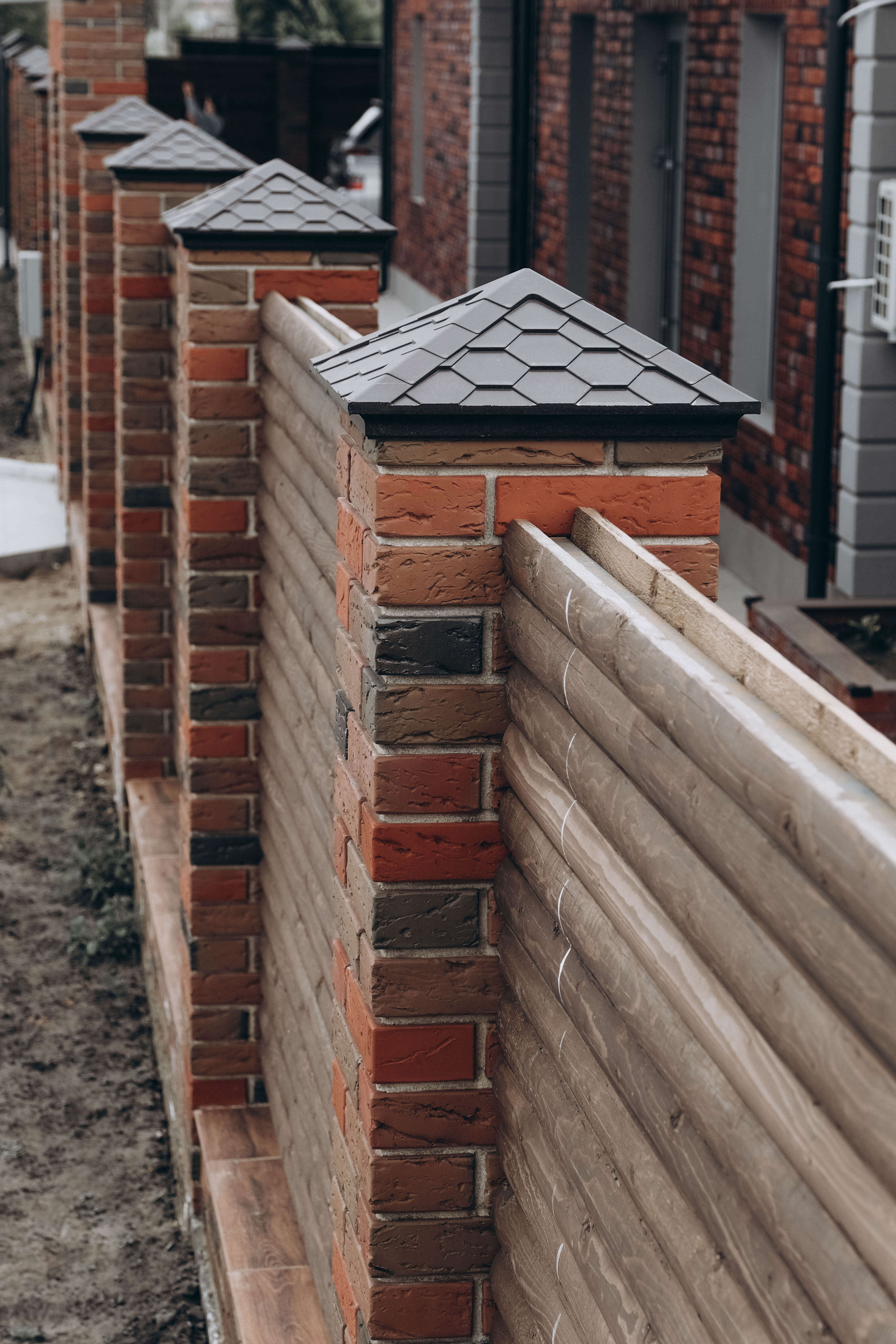 Колпак Zking Эверест Коричневый на столб 1.5х1.5 кирпича (390х390мм) в Бийске фото