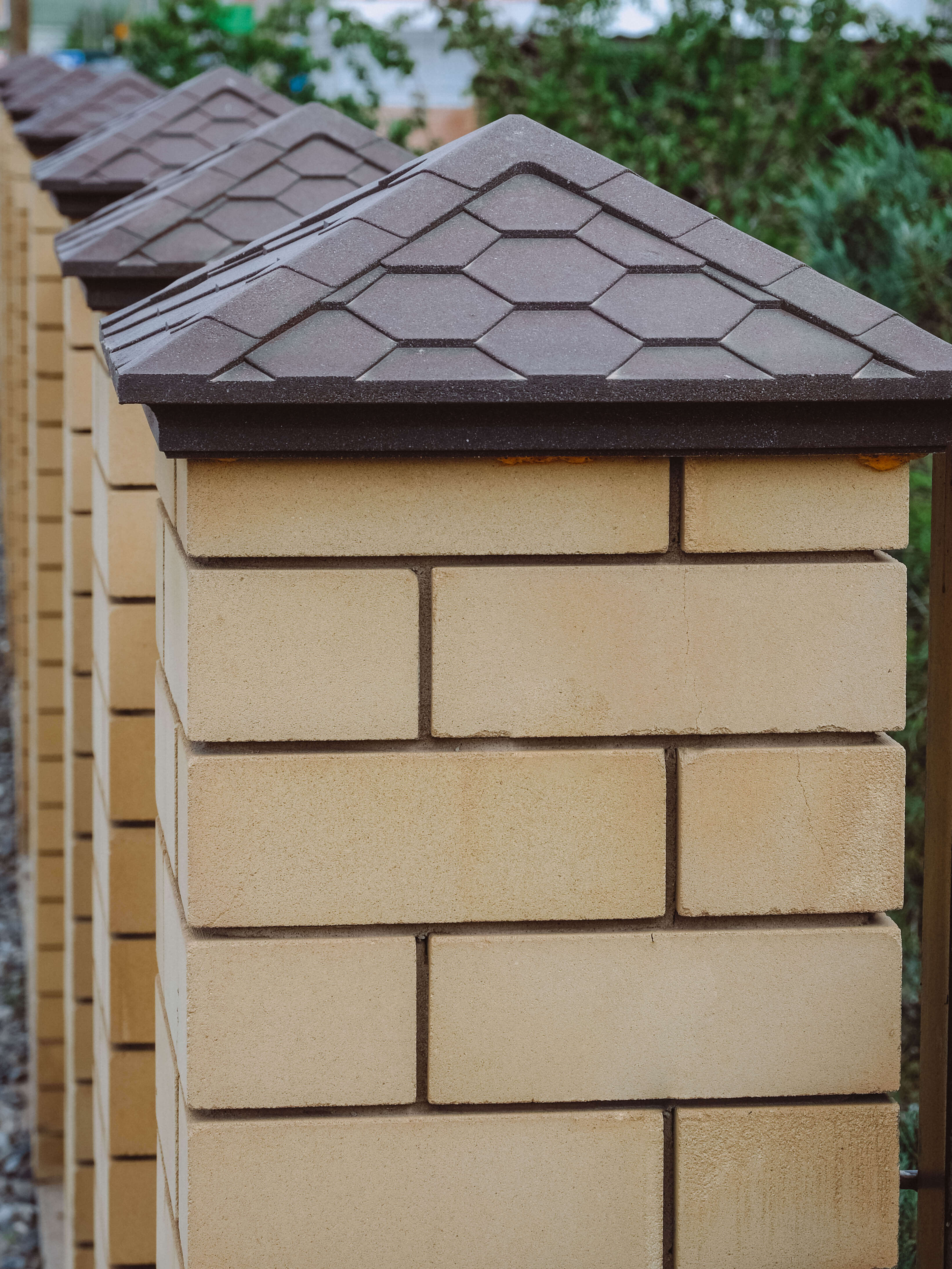 Колпак Zking Эверест Коричневый на столб 1.5х1.5 кирпича (390х390мм) в Бийске фото