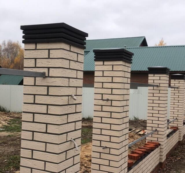 Колпак Zking Бона ХайТек Коричневый на столб 1.5х1.5 кирпича (385х385мм) в Бийске фото